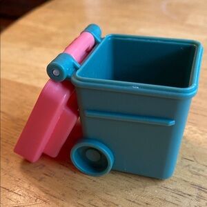 Bluey Dog Figure GABAGE BIN Can Red Lid Dollhouse Furniture Playset Moose